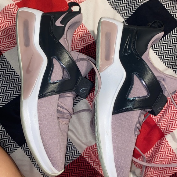 Nike AirMax’s - Picture 2 of 3